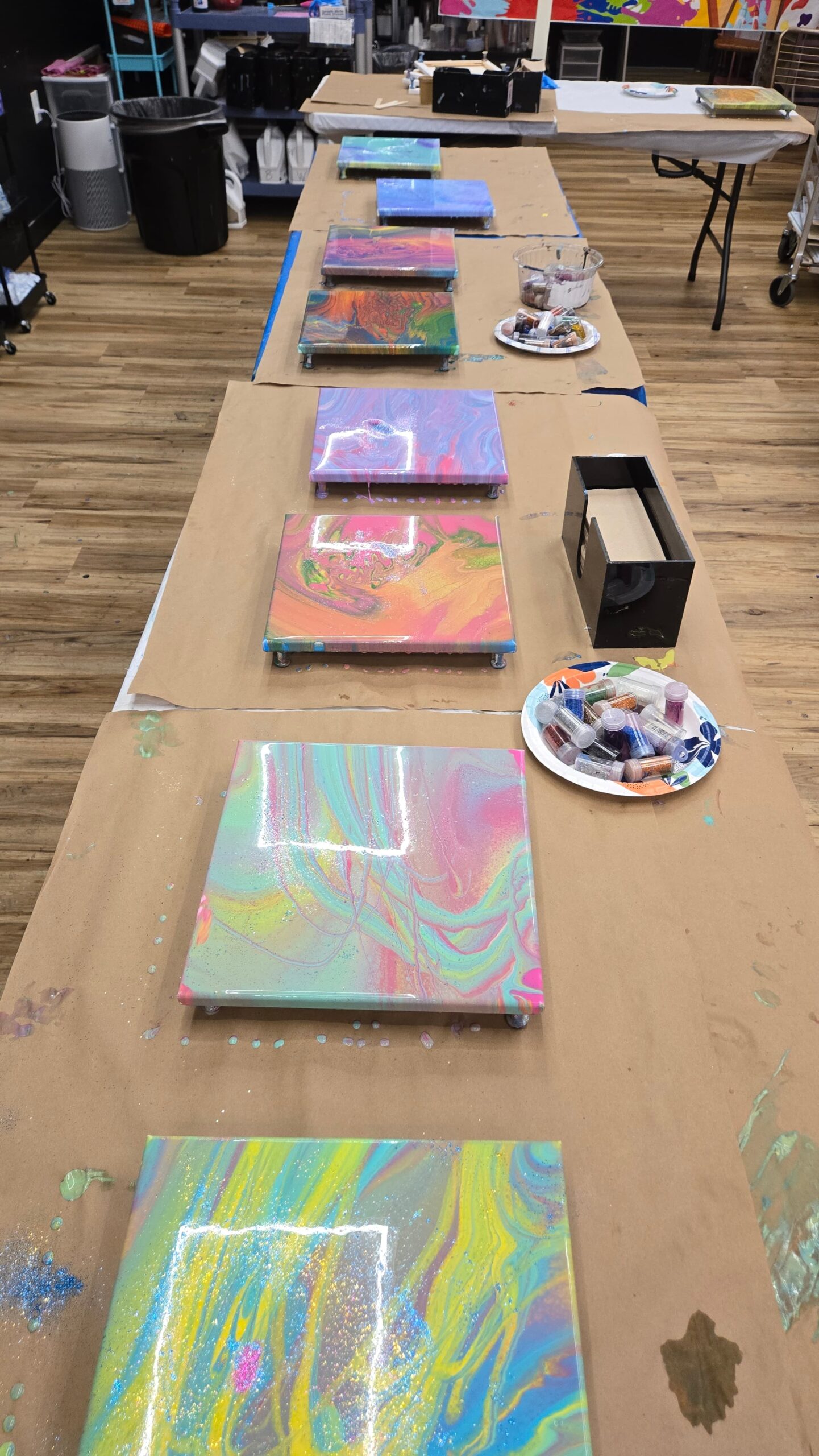 Fluid Art Canvas Experience at Hangout for Art